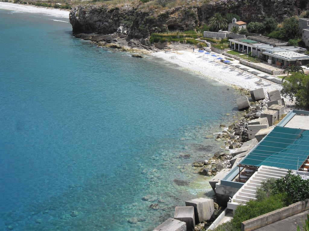 Villa Maria Chrani Luaran gambar